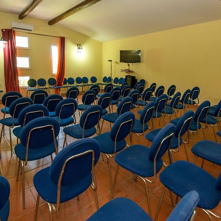 Mclub Budoni Esterno foto